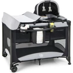 COSTWAY Lettino Neonato Box Bambini Con Culla E Fasciatoio, Lettino Da Campeggio Pieghevole Con Materassino, Ruote, Baldacchino Giocattoli Pendenti, Fino A 15 Kg (Grigio-Nero)
