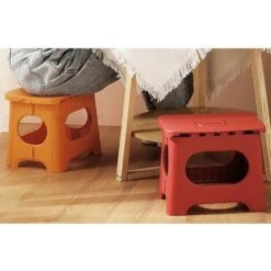 Train Maza Klapphocker Tragbarer Kindergartenstuhl Aus Kunststoff Für Erwachsene Kleine Bank Für Schulspiele (klein, Rot) -Cameretta Per Bambini 98713441 2